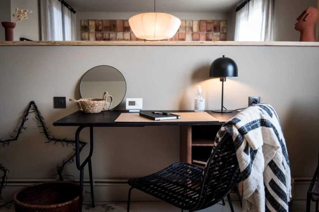 Apartament L'Etage Et Son Patio Ruelle-sur-Touvre Zewnętrze zdjęcie