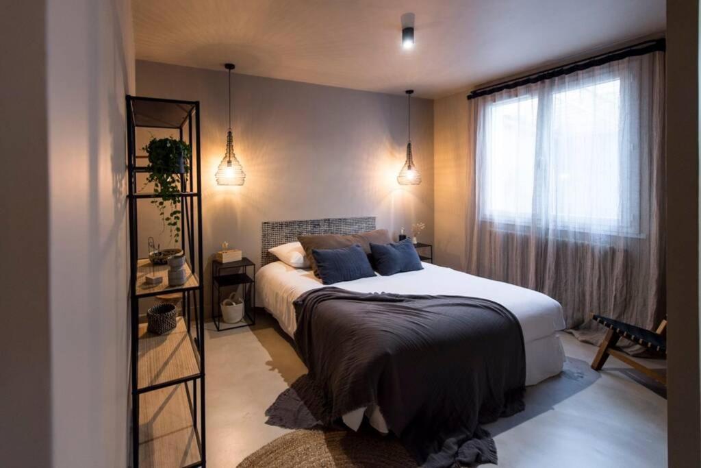 Apartament L'Etage Et Son Patio Ruelle-sur-Touvre Zewnętrze zdjęcie